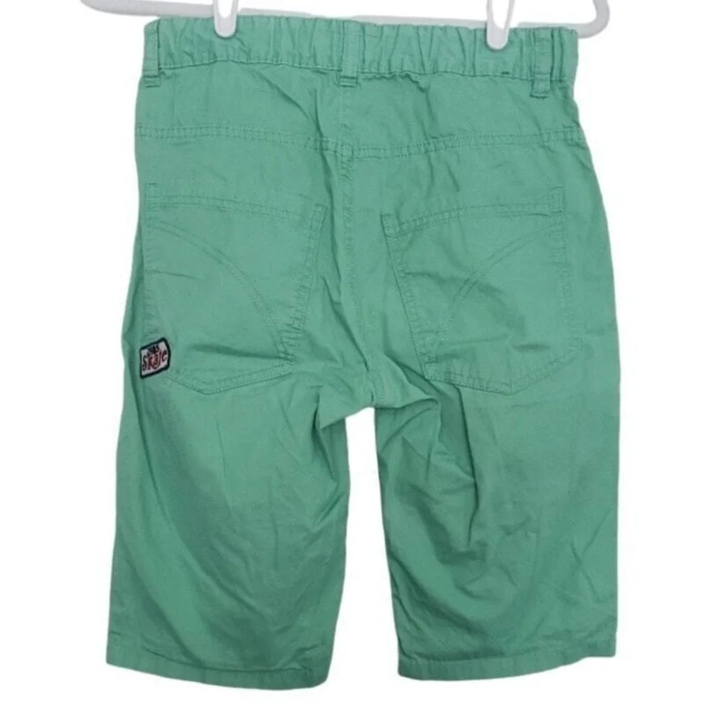 United Colors of Benetton Boys Mint Green Chino Shorts Skate Patch Size 2XL 12Y